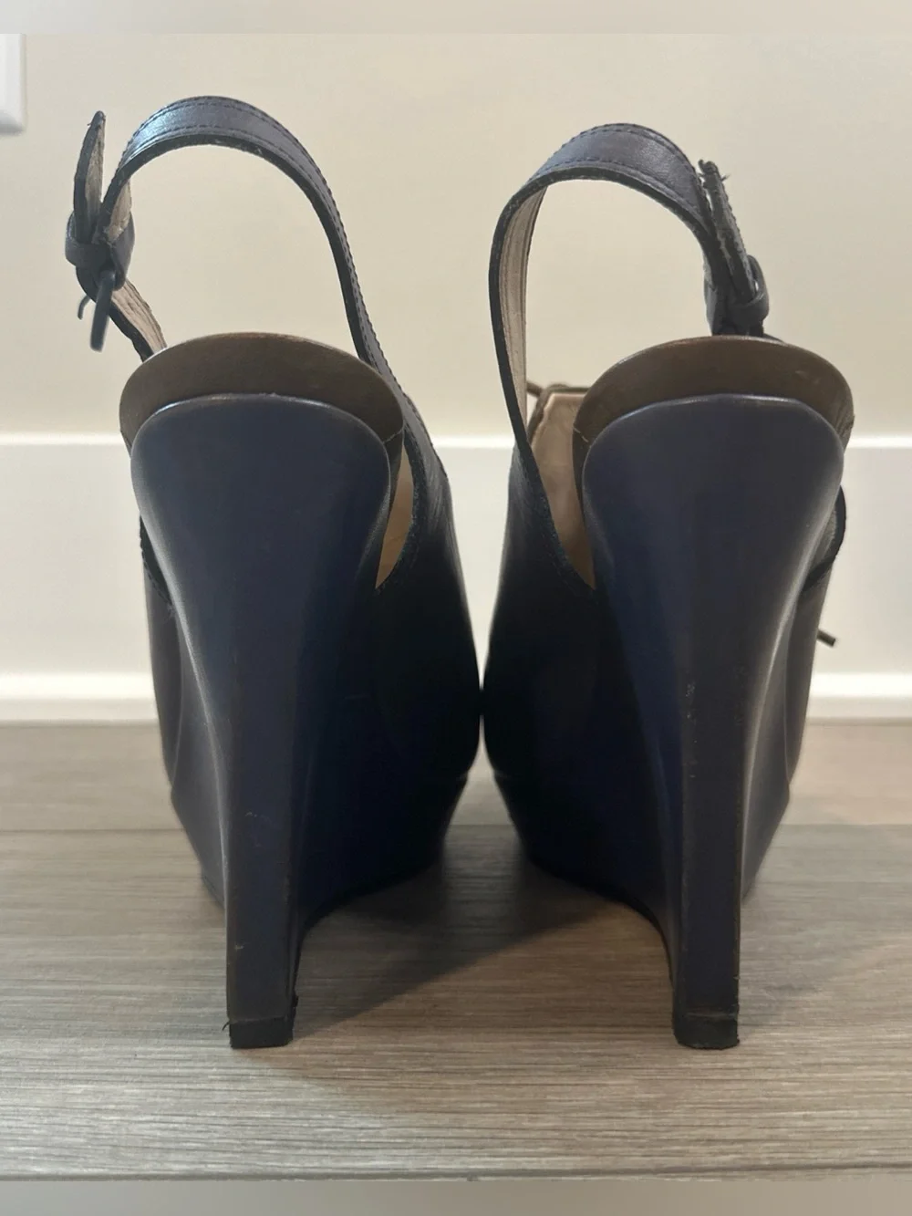 Womens 10 Crosby Derek Lam Size 8.5 Blue Brown Leather Slingback Wedge Sandals